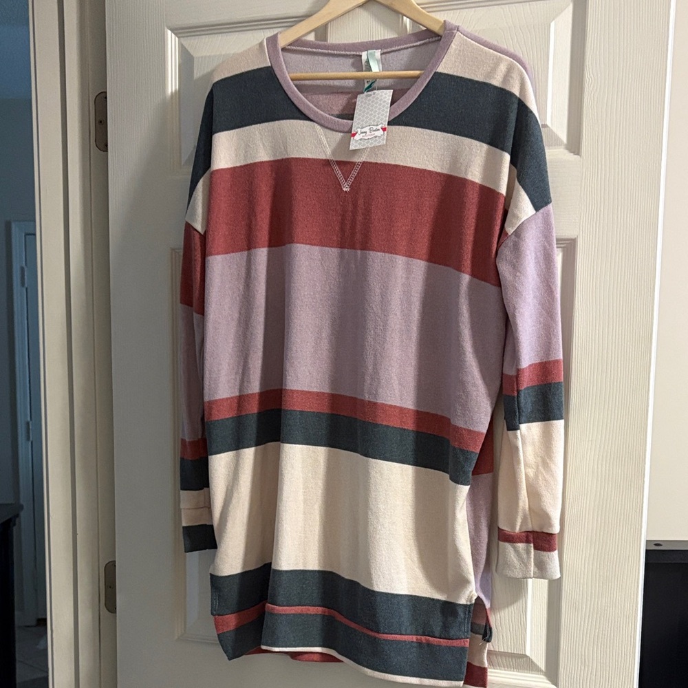 NWT! Bellamie tunic